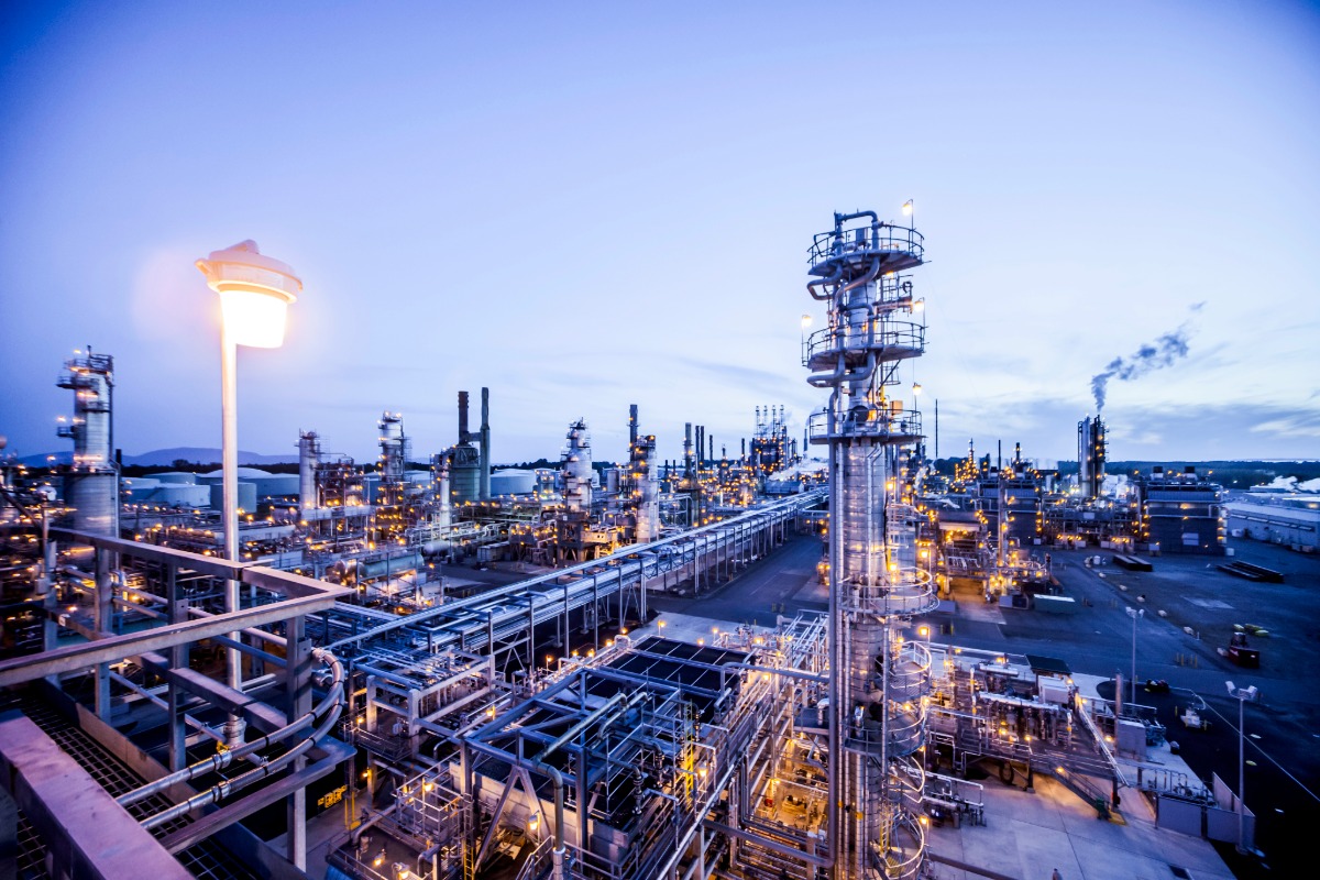 Martinez Refinery Photo 1200 px 1