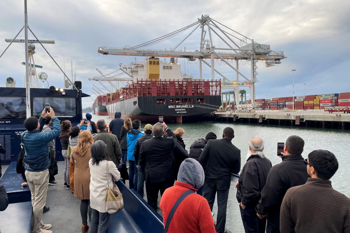 PortofOakland Tour 1200 px 1